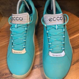 Ladies Ecco, Size 40 (9-91/2)
